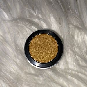 Gold Shimmery EyeShadow Single pallet